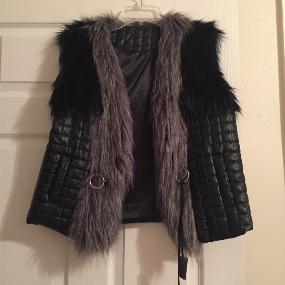 Faux fur jacket - Picture 5 of 5
